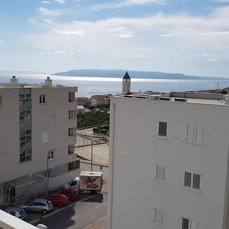 Krstanovic Appartamento Makarska
